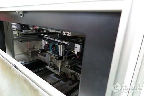 台北电脑展探秘 pop探访技嘉主板工厂与电脑网线技术前沿